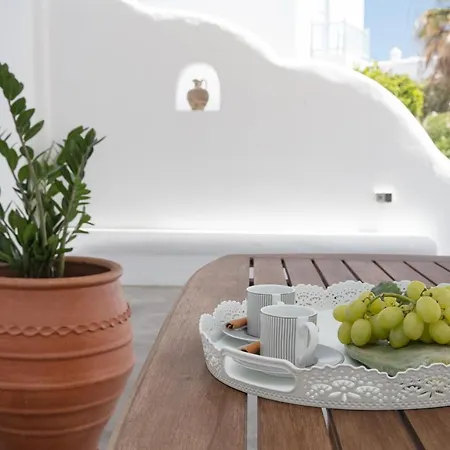 Aristeas * Ornos (Mykonos)